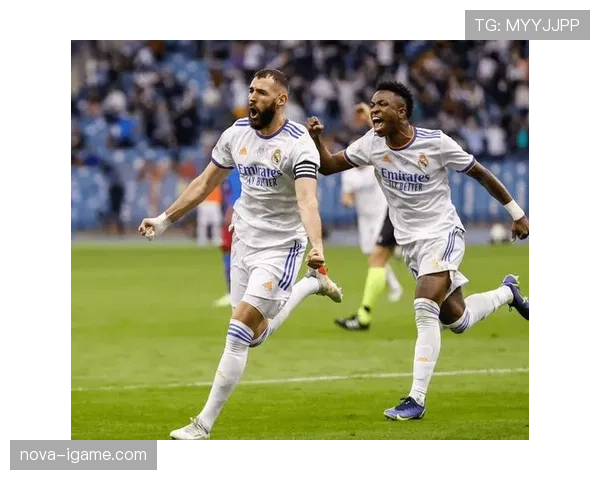 阿德耶米在赛场上凭借速度优势表现突出，助力球队持续提升竞争力